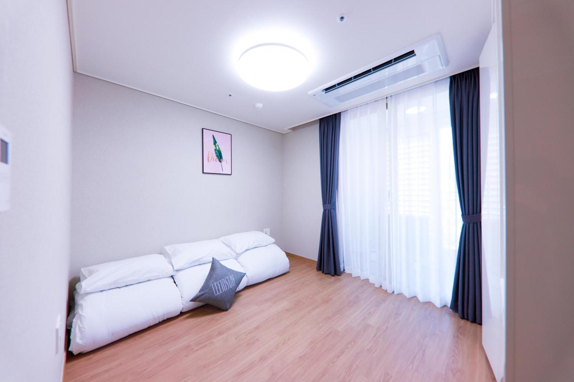 Geoje Leein Stay Hotel מראה חיצוני תמונה