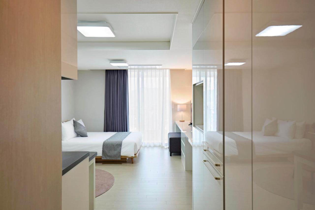 Geoje Leein Stay Hotel מראה חיצוני תמונה
