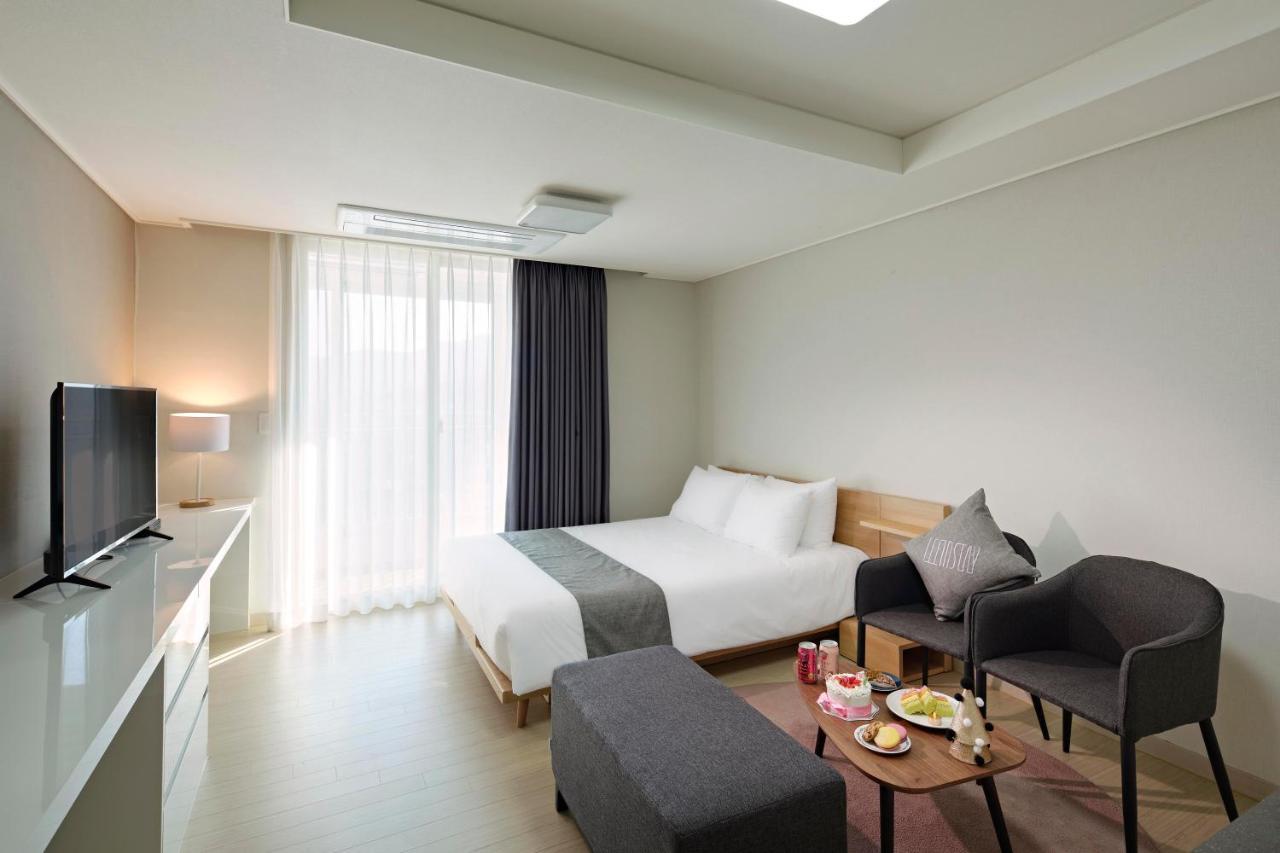 Geoje Leein Stay Hotel מראה חיצוני תמונה