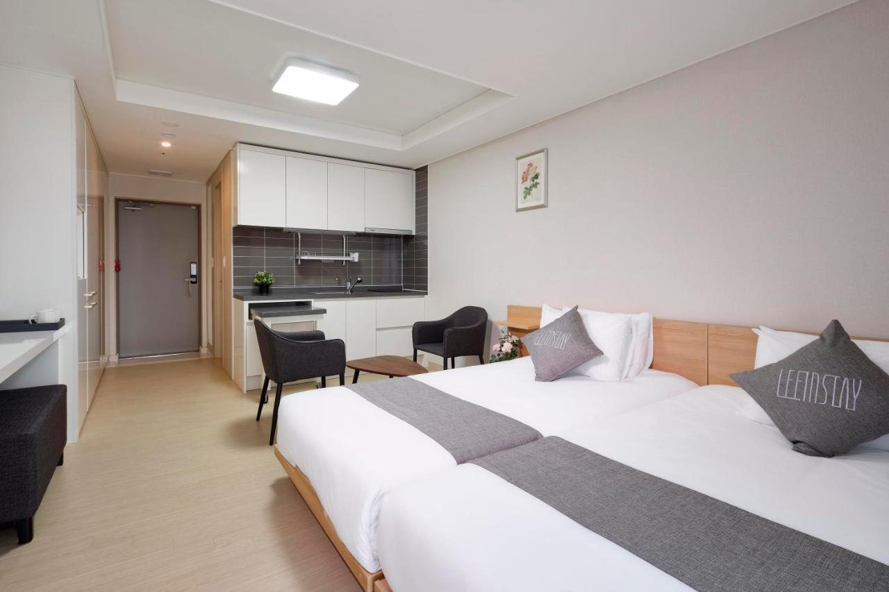 Geoje Leein Stay Hotel מראה חיצוני תמונה